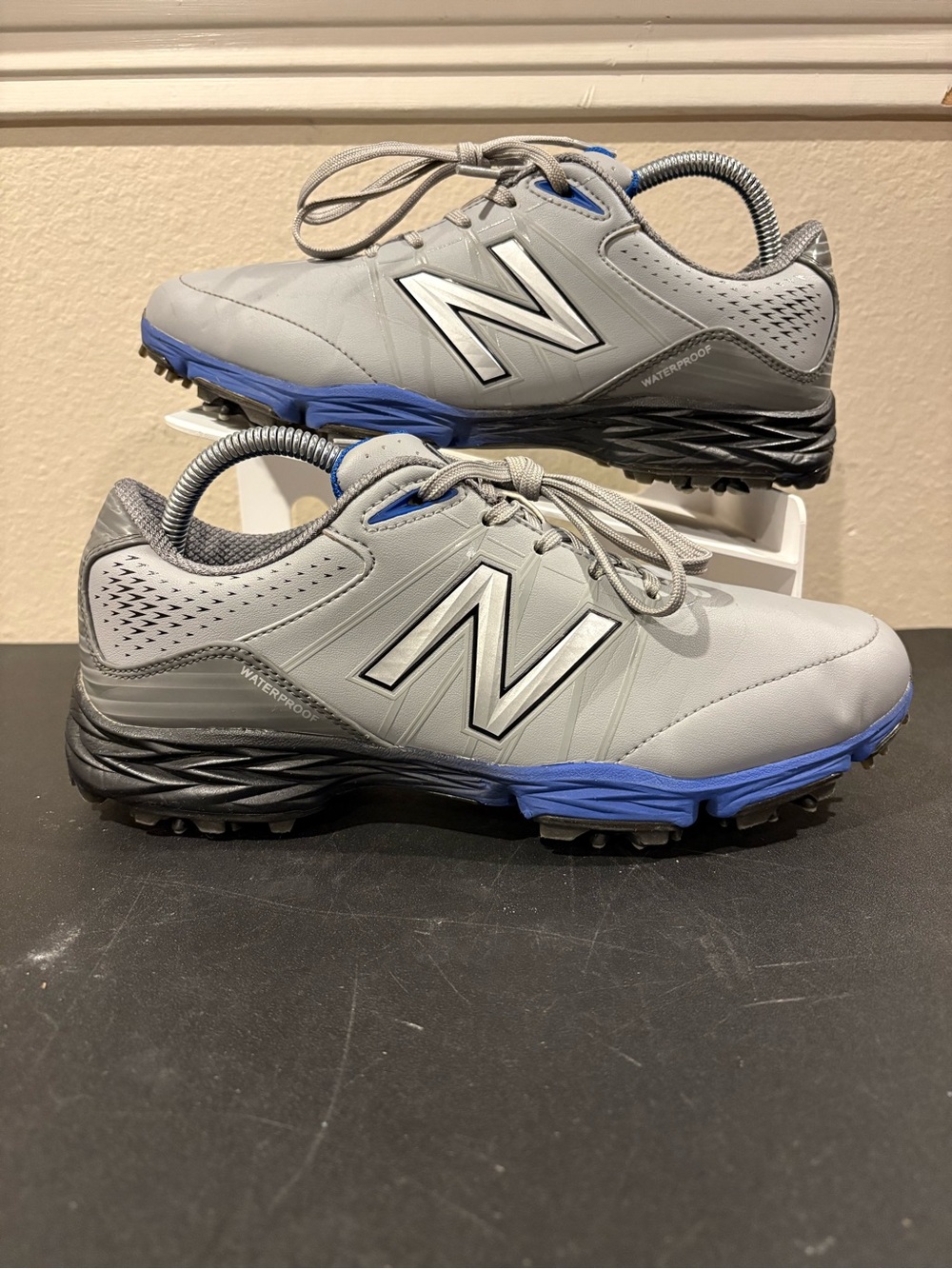 New Balance NBG2004 Men's Golf Shoes Size 8 Grey Blue Waterproof Spiked